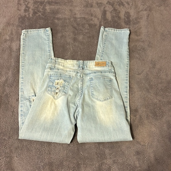 B/N L&B LIGHT BLUE JEAN ACID WASH WITH LACE PATCHES SIZE 8 - Picture 5 of 5